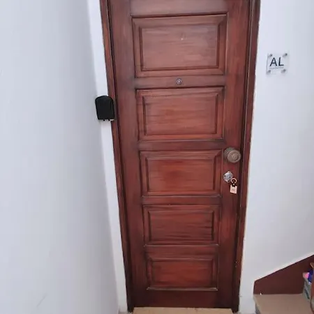 Casa Malu - 2bed Old Town& Beach Lagos
