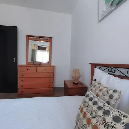 Casa Malu - 2bed Old Town& Beach Apartment