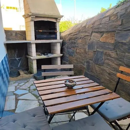 Old Town& 5 Min With Ac& Bbq Apartman